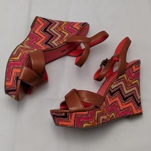 Mutli color chevron and brown leather wedge